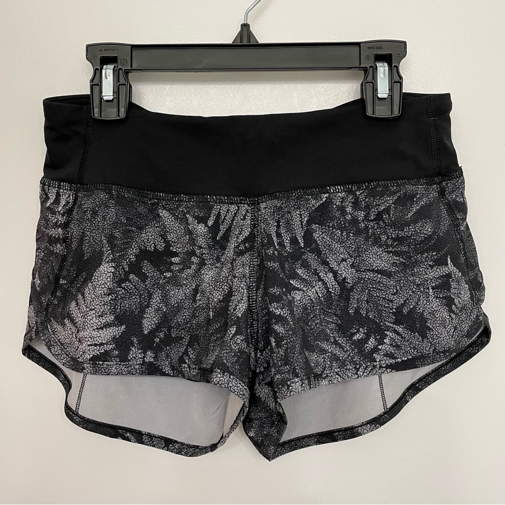 Lululemon Speed Up Short 2.5”, size 2